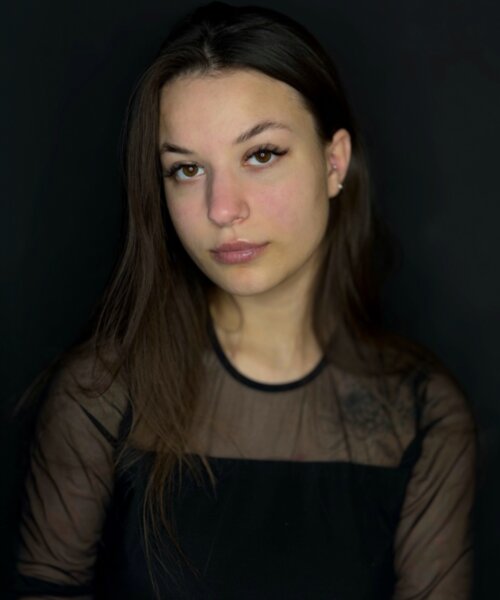 Юлія — Барбер